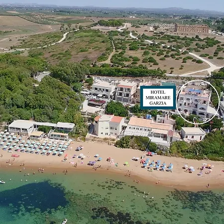 Hotel Miramare Garzia-2